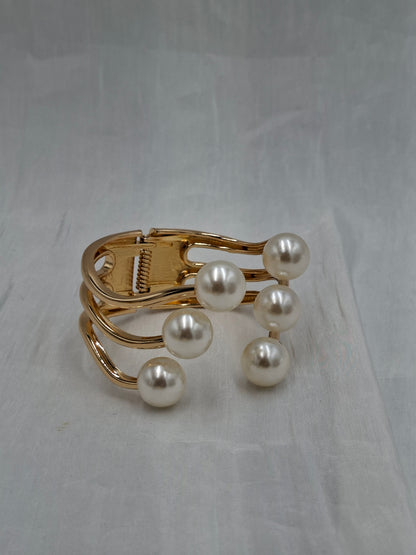 Pearl Opulence Bangle