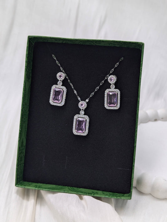 Shine Necklace Set