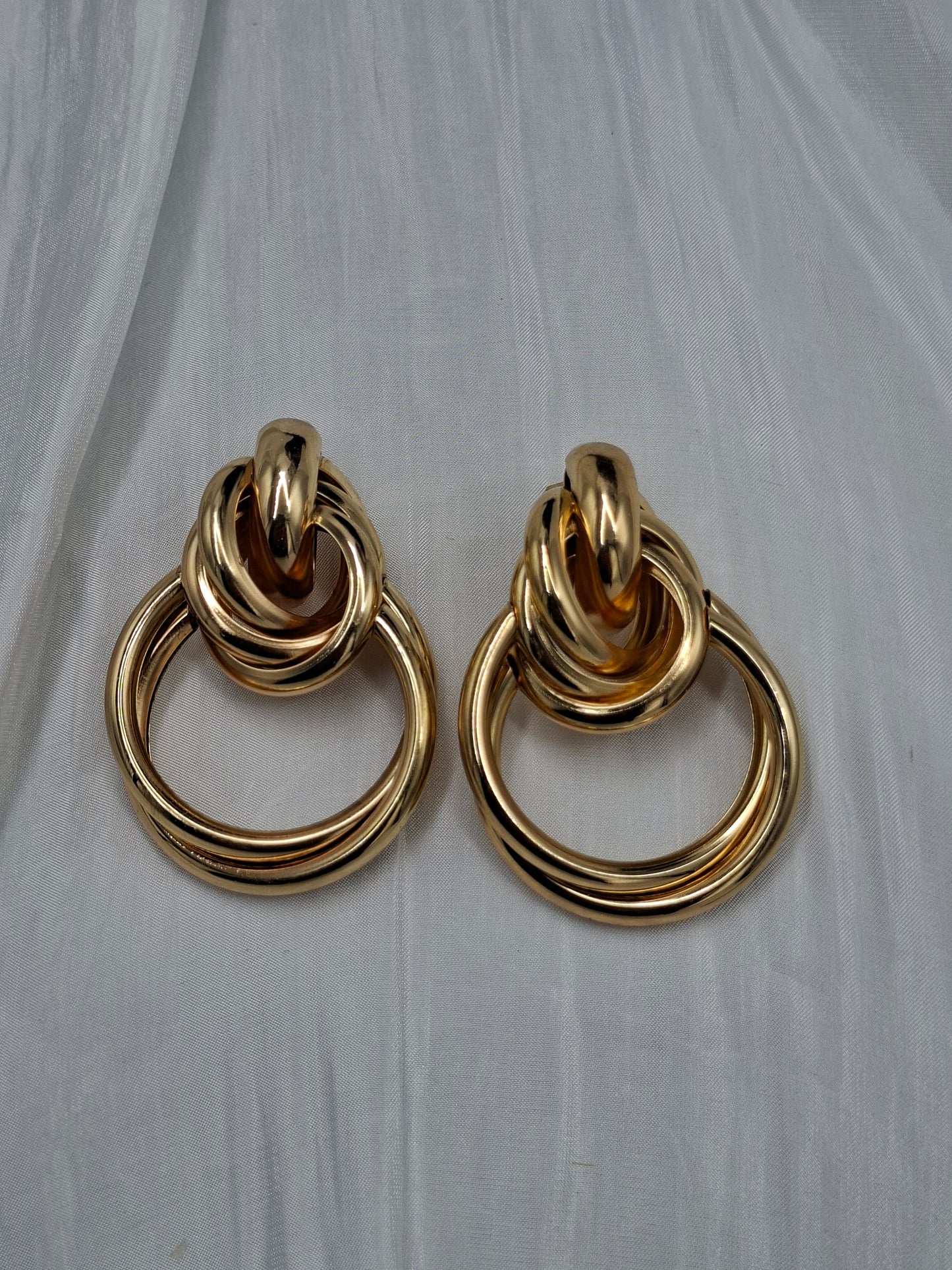 Gold Knot Earrings
