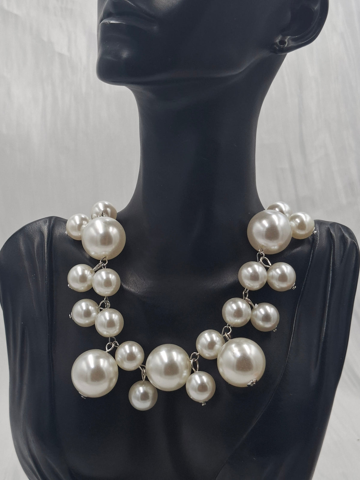 Rain Pearl Necklace