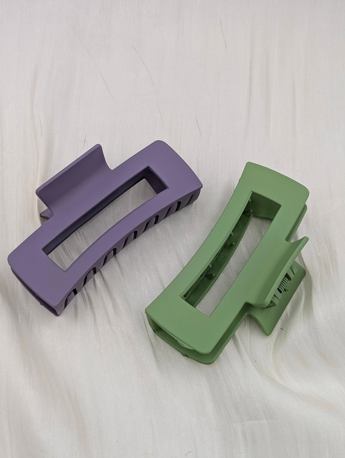 May Claw Clip