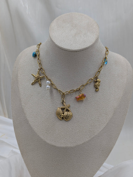 Star-Shell Charm Necklace