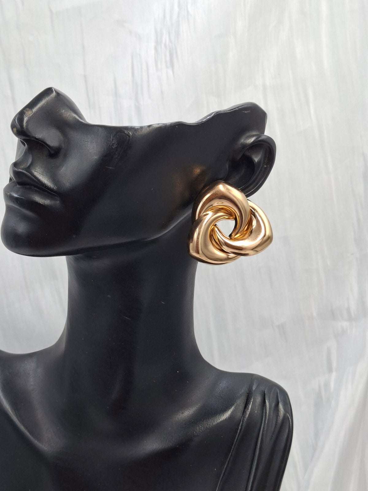 Gold Knot Earrings