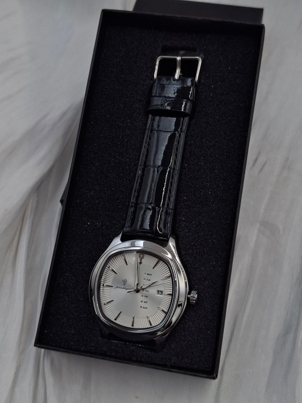 01 Black Poedagar Wristwatch