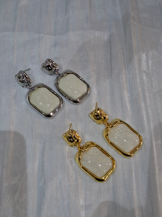 Marble Pearl Earrings