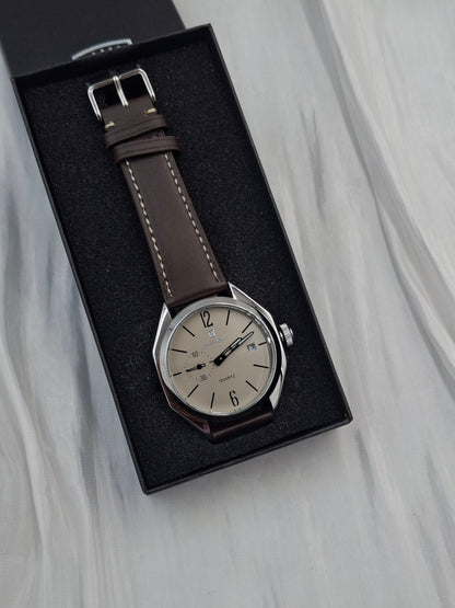 Dill Brown Poedagar Wristwatch