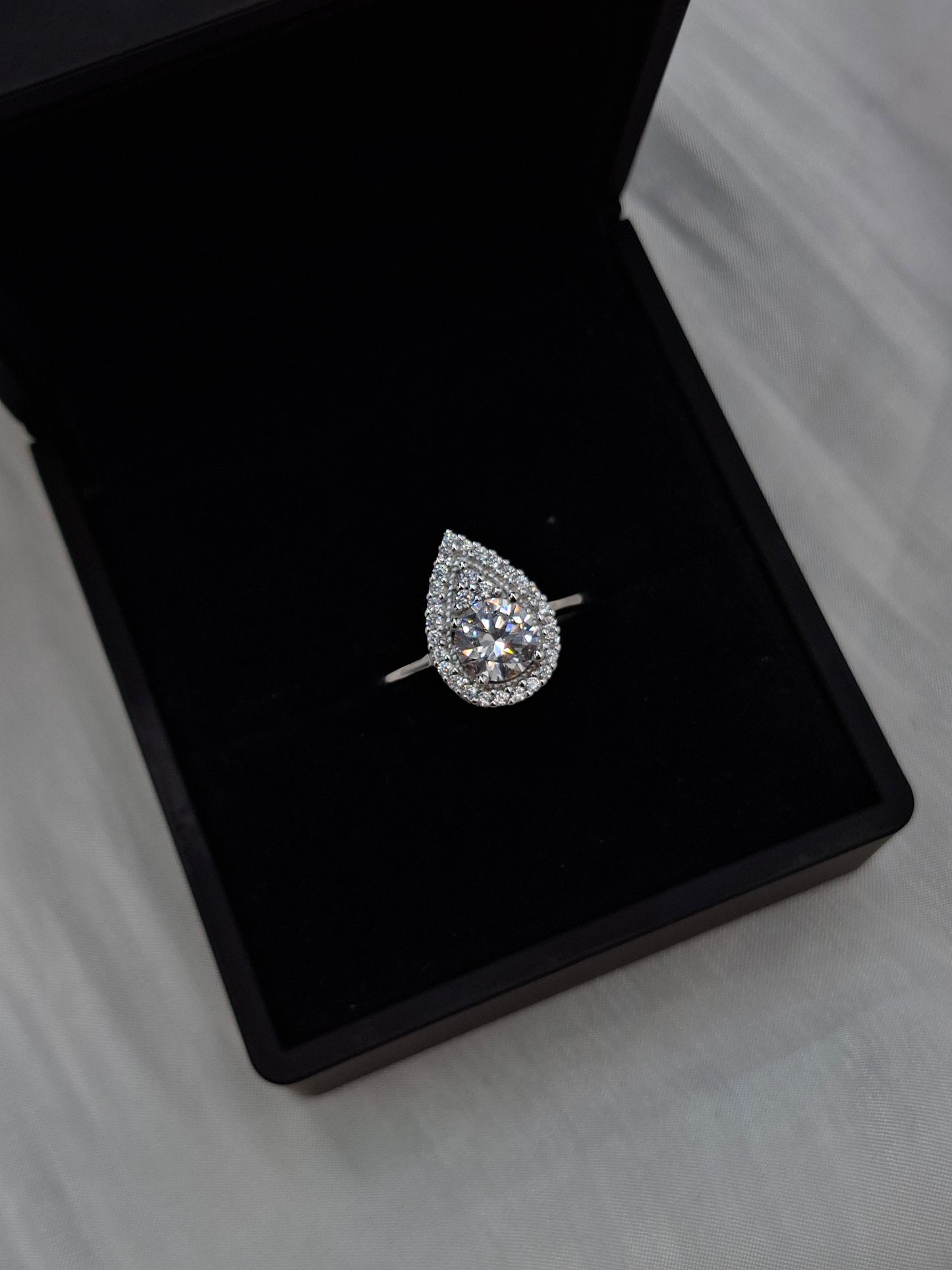 Bev Moissanite Ring