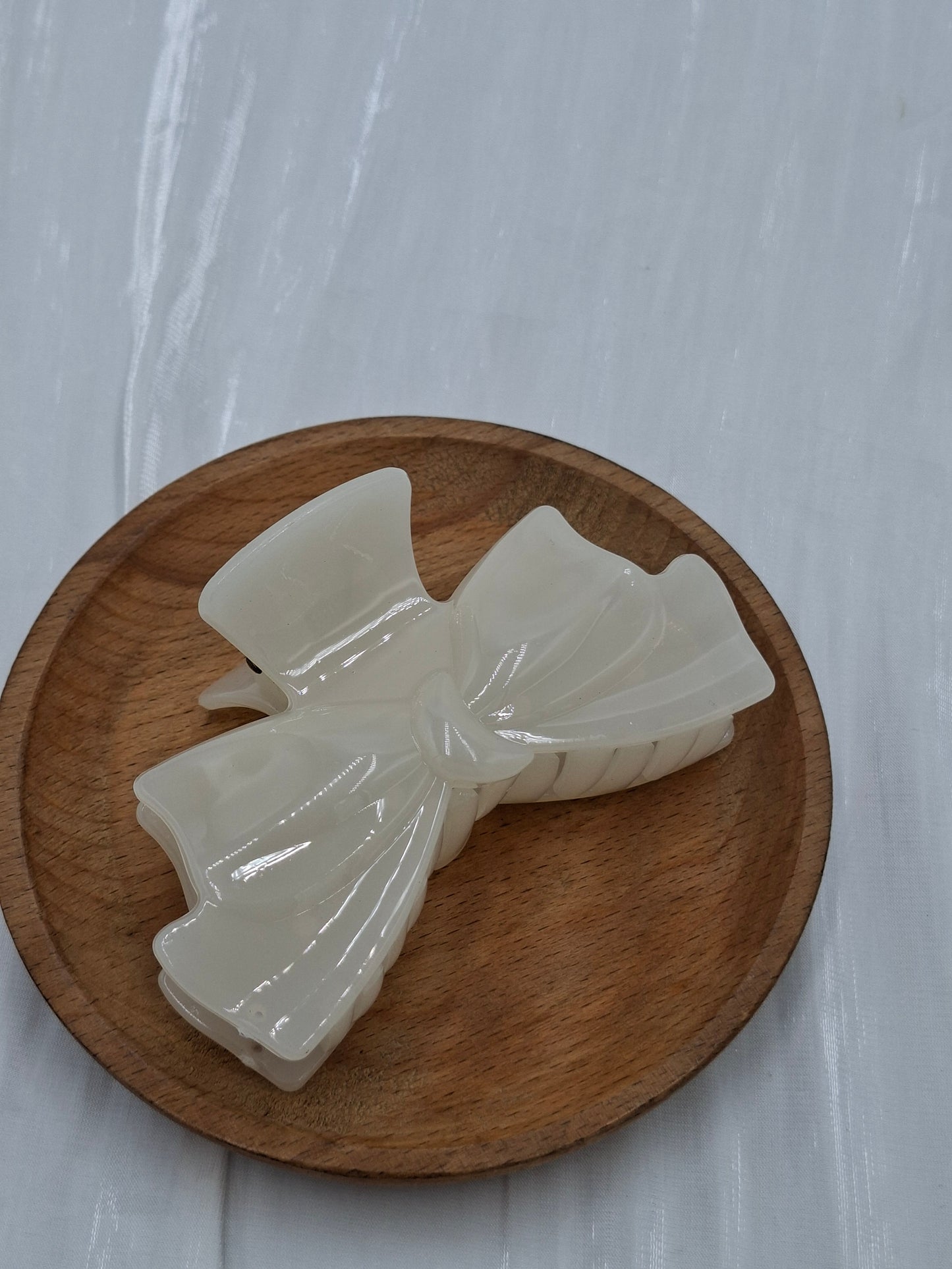 Bow Claw Clip