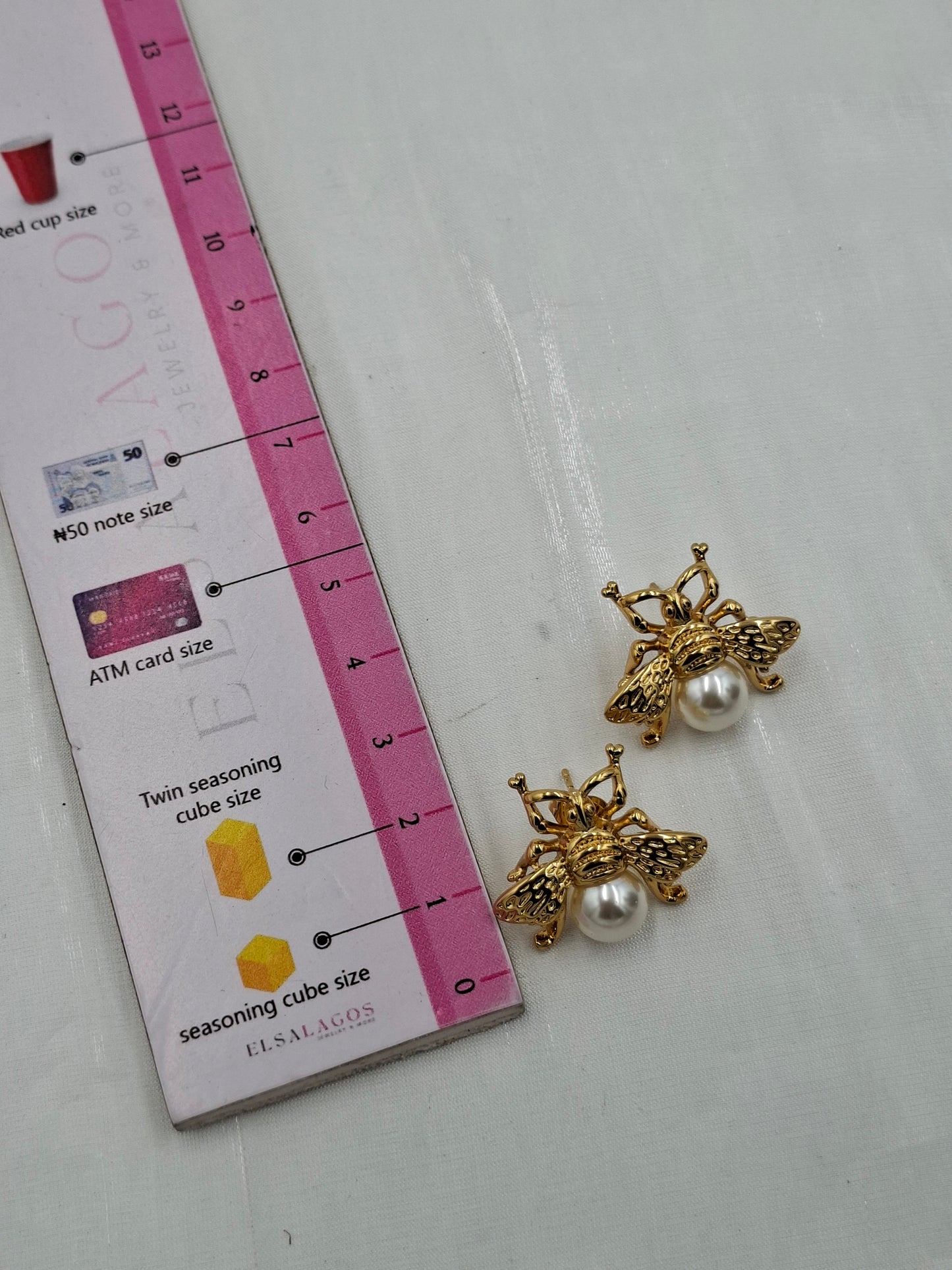 Bee-shaped Earring
